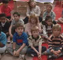 Kids, boys, girls in movie "Un flic à la maternelle" (1)