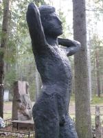 Russia, St. Petersburg (Komarovo - Cemetary of famous artists, 2km away from R/W station), a sculpture of an adolescent, by M.Weinmann, 1964 - on the grave of the Artist