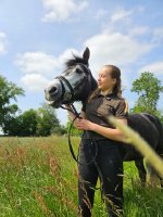 Dutch Horseridingslut Lola