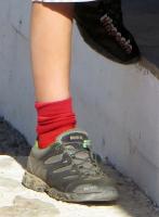 875 Boys in red Socks 06