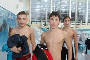 Boys swimming 45